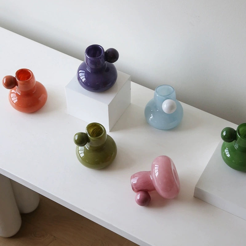 Artistic bud vase jar for modern home decoration