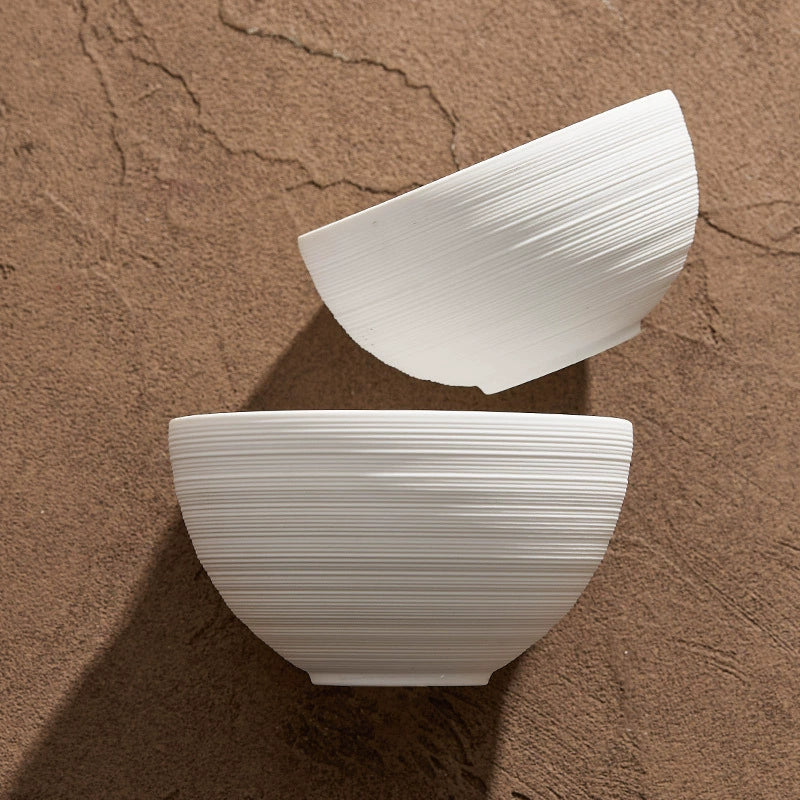 Brushed line pattern bowl for soup or noodles