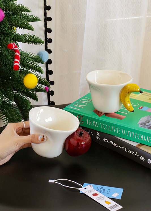 Creative banana cup with yellow fruit-shaped handle