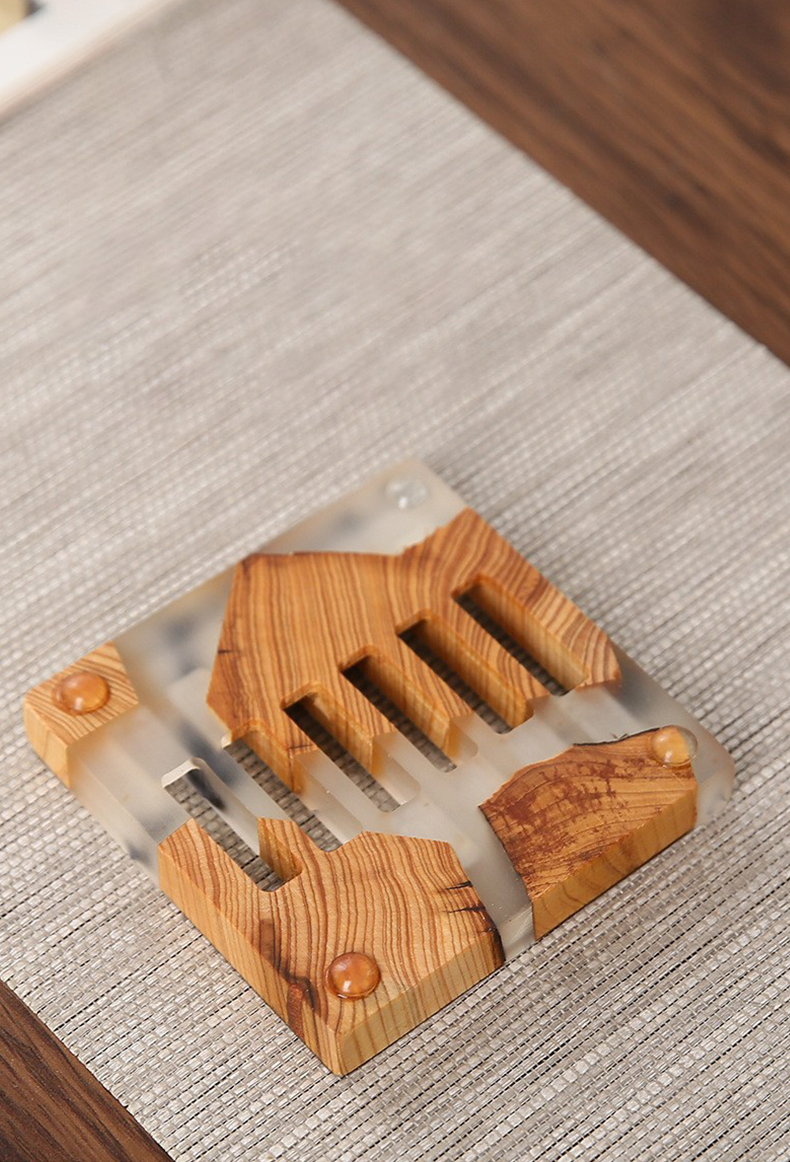 Elegant eco-friendly coaster set round and square