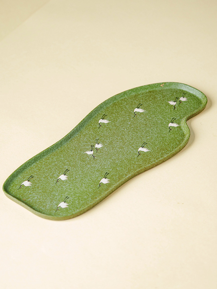 GOSEUNG collection tea tray representing harmony and quiet luxury