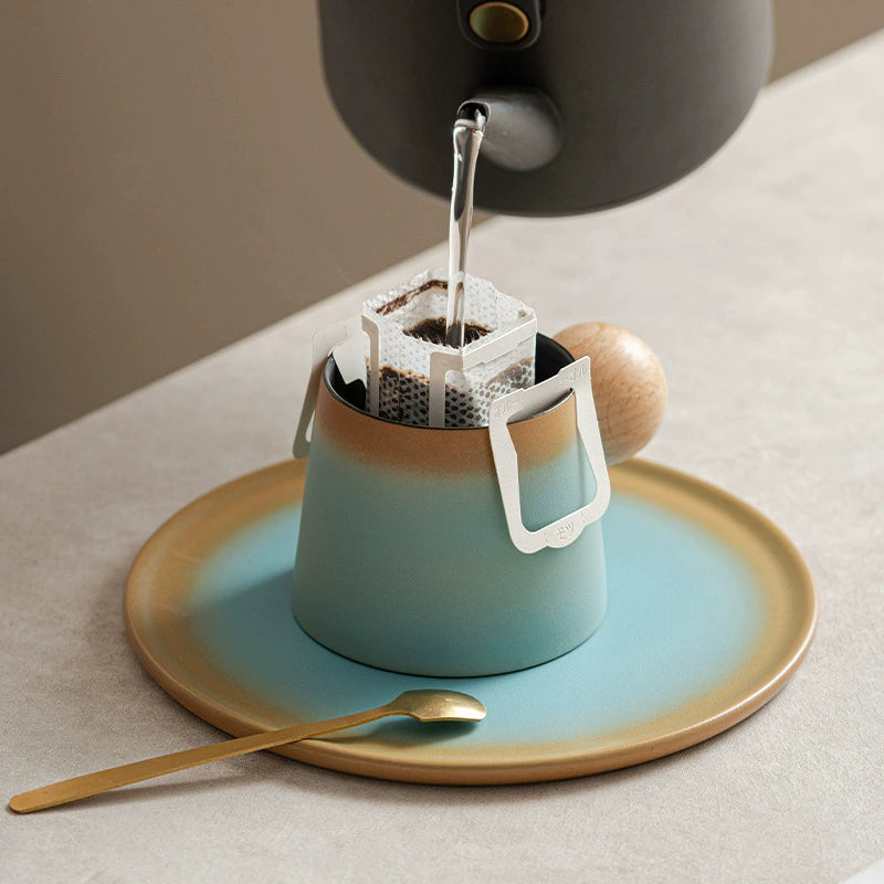 High-end ceramic mug in Lake Blue Jupiter color