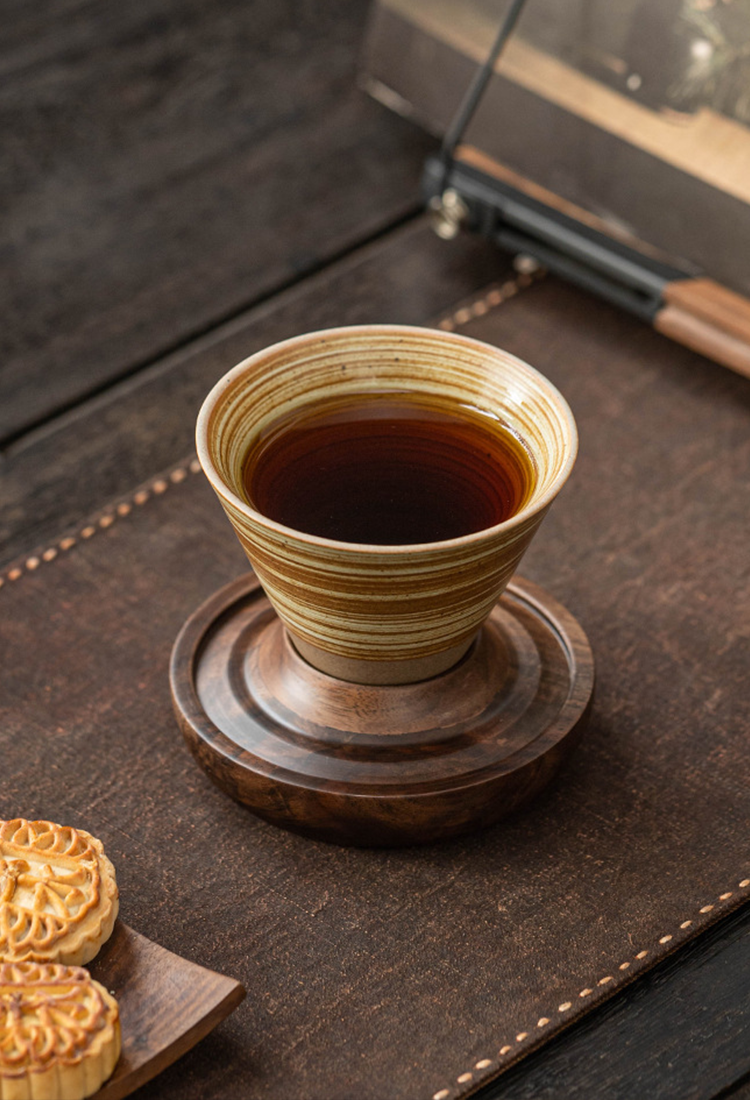 Slow coffee brewing set made with natural materials