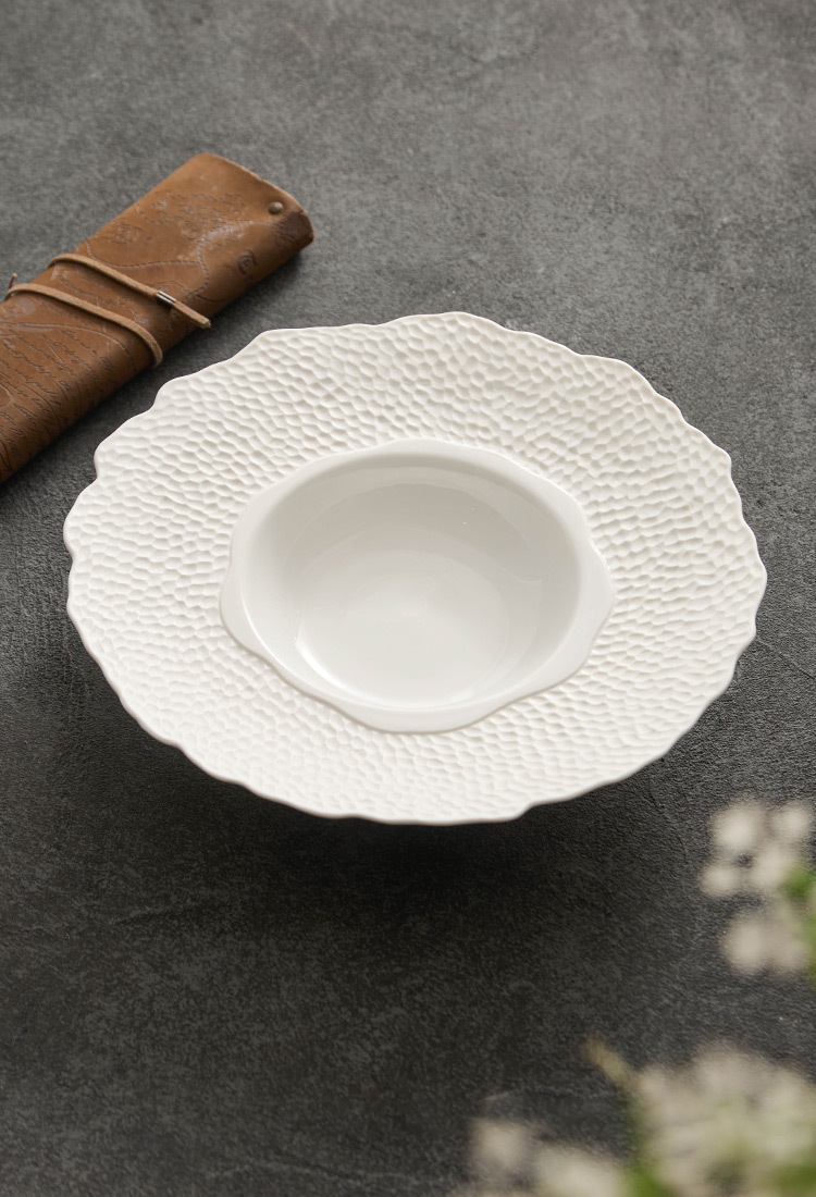 Unique serving plate for seafood, appetizers, or desserts