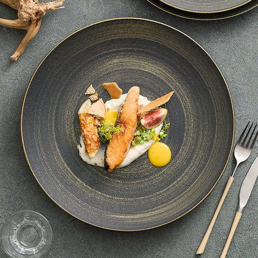 Wujin sand matte glaze porcelain plate with gold concentric design