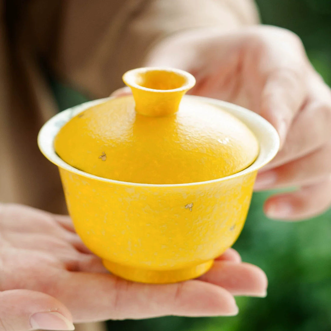 The Science of Fragrance: The Imperial Blossom Aroma-Concentrating Gaiwan