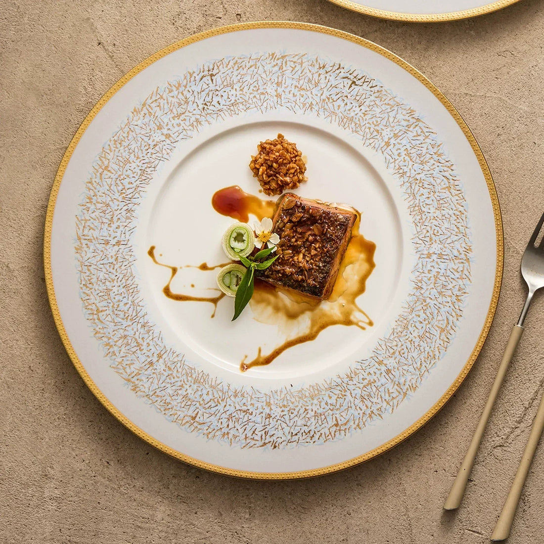 The Artistry Behind Our Hand-Painted Sky-Blue Wide-Rim Porcelain Plate