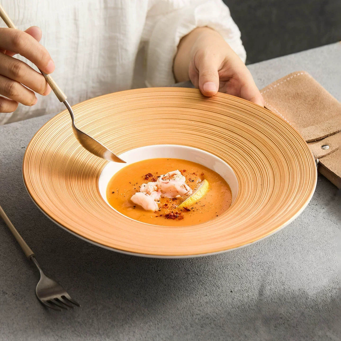 The Strength of Sophistication: The Aurelian Ceramic Hat Plate