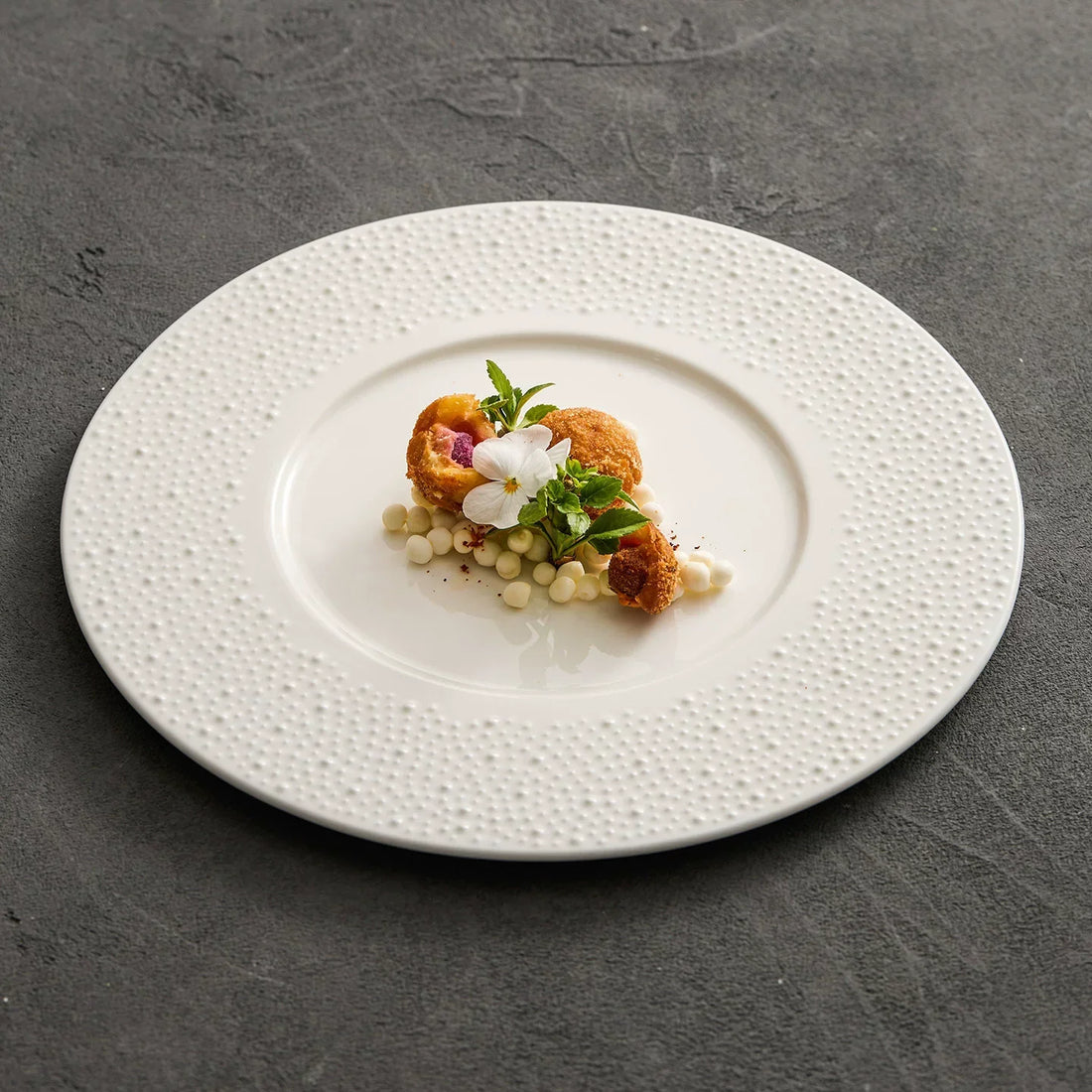 The Quiet Perfection of Form: Why Texture is the New Color in Modern Plating