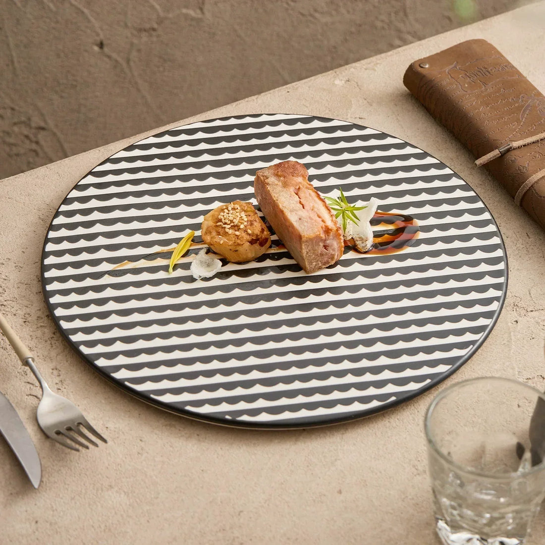 Bold Design for Modern Dining: Black & White Geometric Ceramic Plate