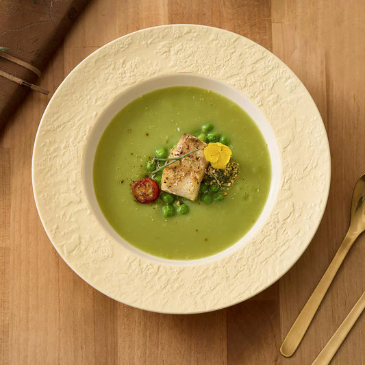 Depth and Boundary: Framing Liquid Gastronomy