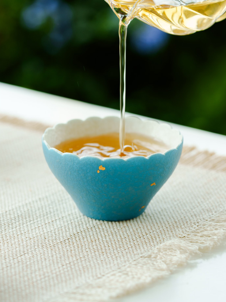 Artistic blue ceramic teacup Chinese style