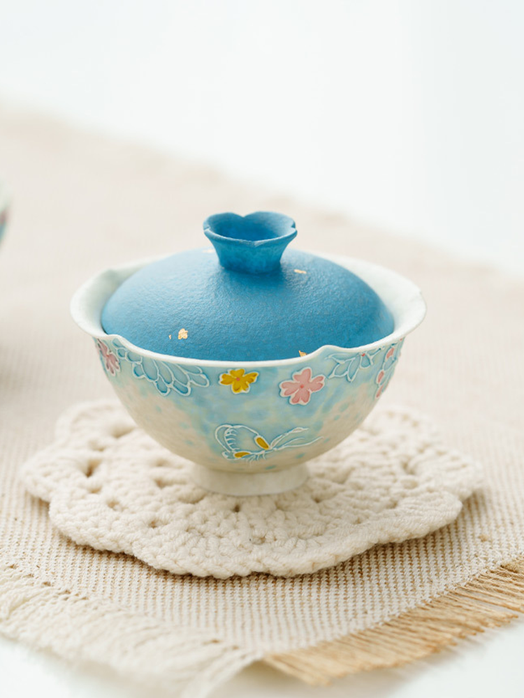 Artistic blue lid ceramic gaiwan cup