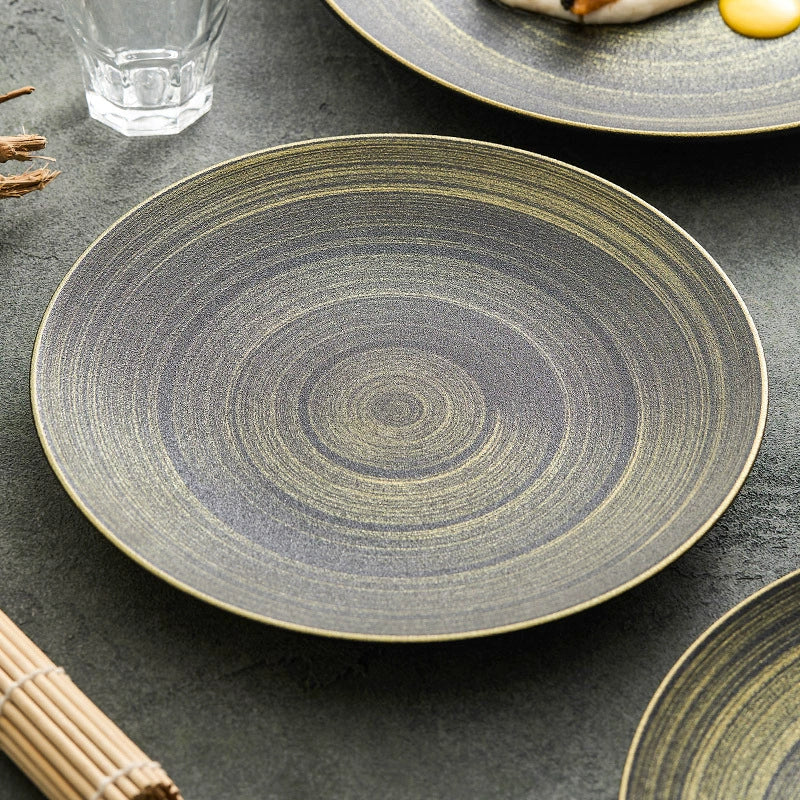Artistic concentric texture porcelain plate for gourmet plating