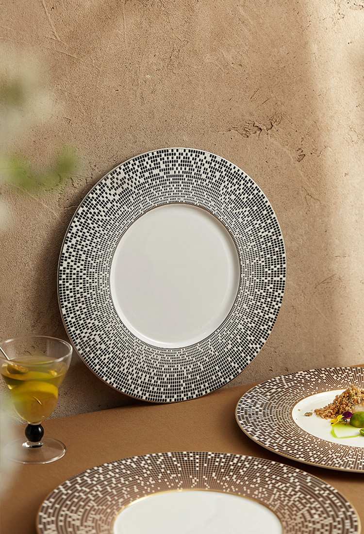 Artistic mosaic porcelain dinner plate with refined edge