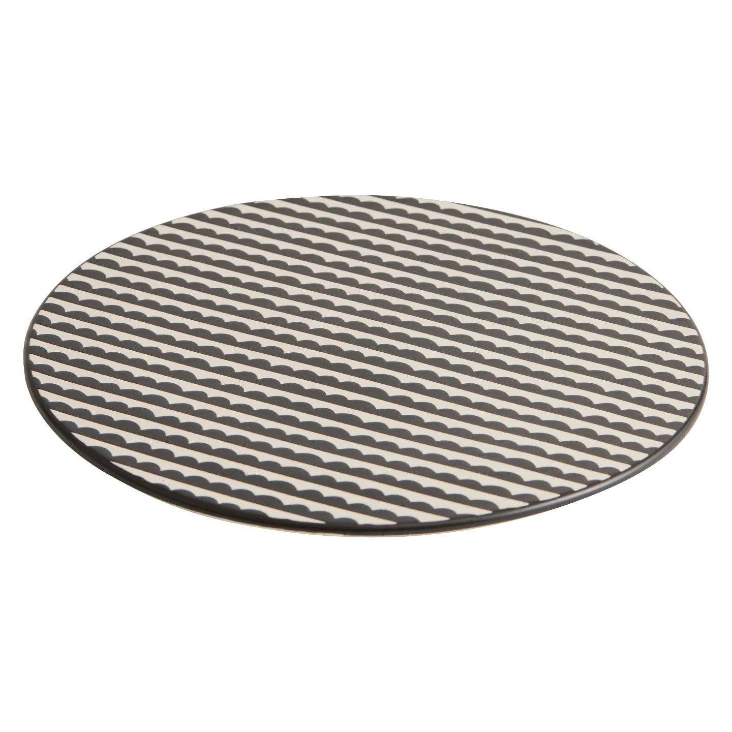 Round woven mat with wavy pattern on a white background