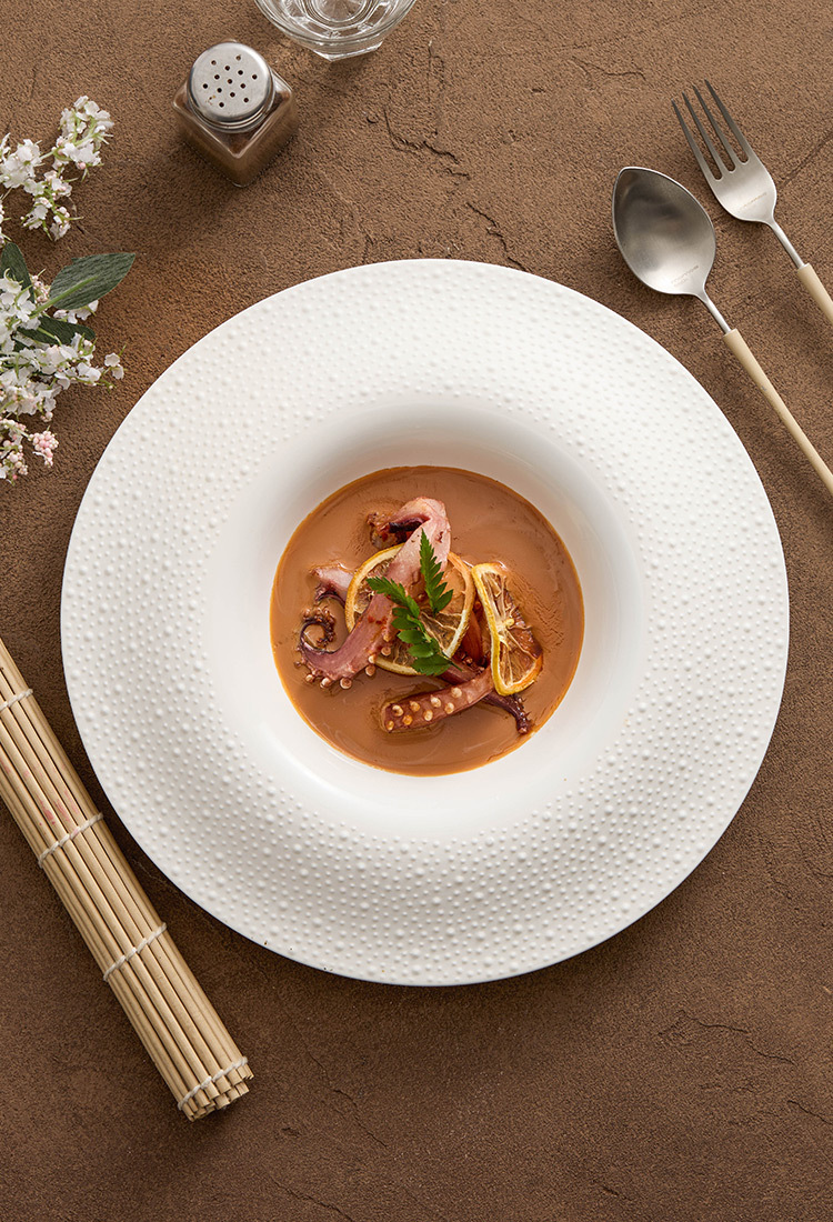 Chef’s presentation plate for gourmet cuisine