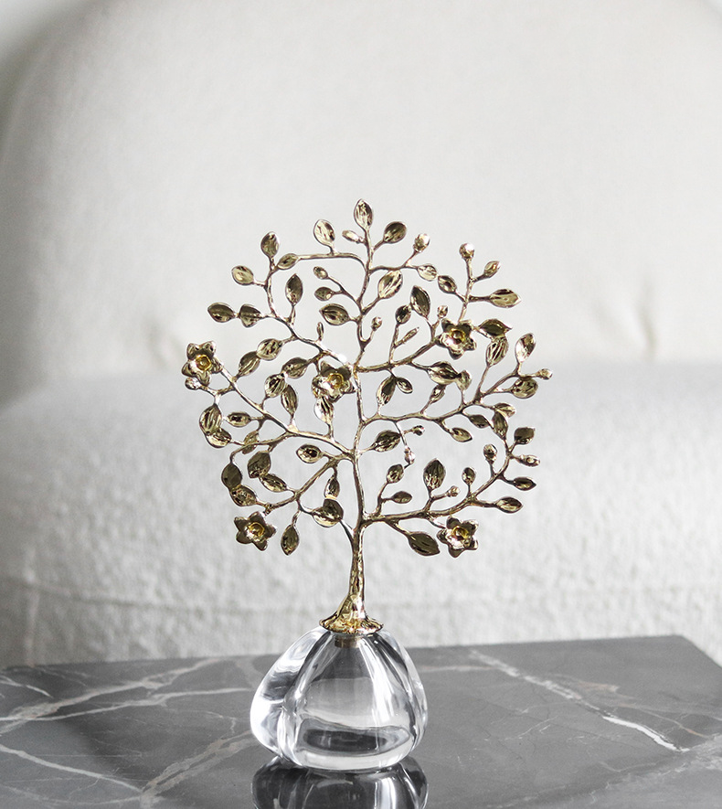Decorative art ornament with gold and crystal details