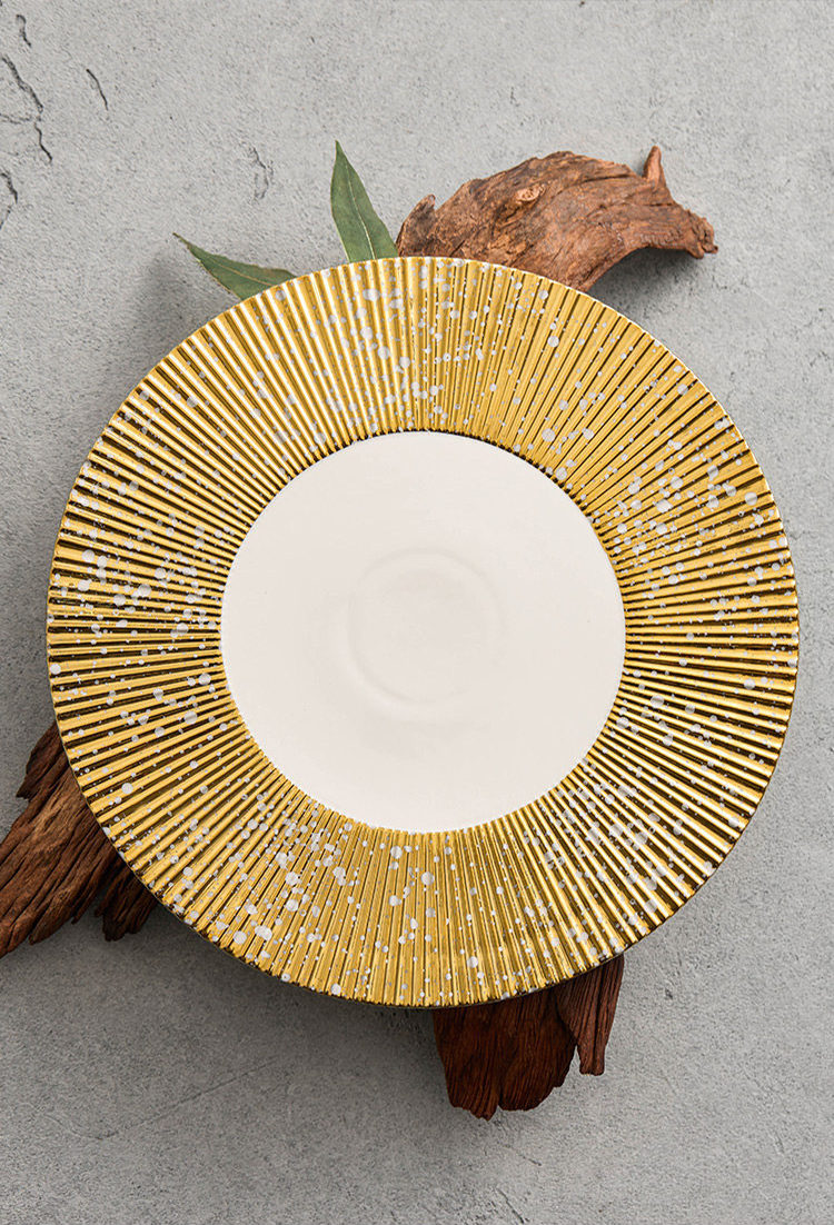 Detailed technical dimensions for the Golden Radial Gear service plate.