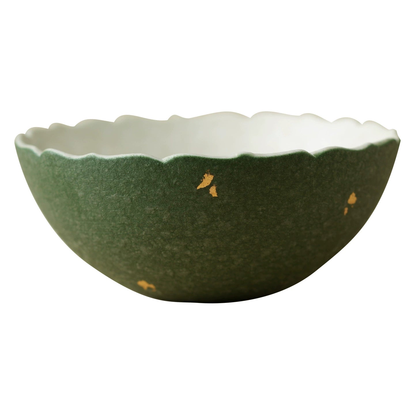 Elegant Chinese tea cup with scalloped edge