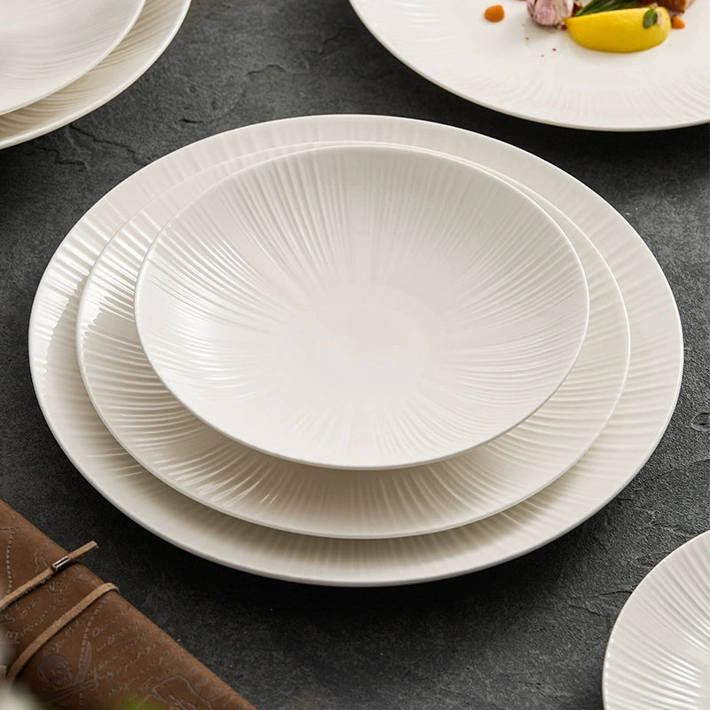 GOSEUNG deep ceramic plate showcasing fine dining presentation.