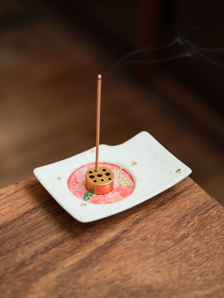GOSEUNG handcrafted ceramic incense base with brass top