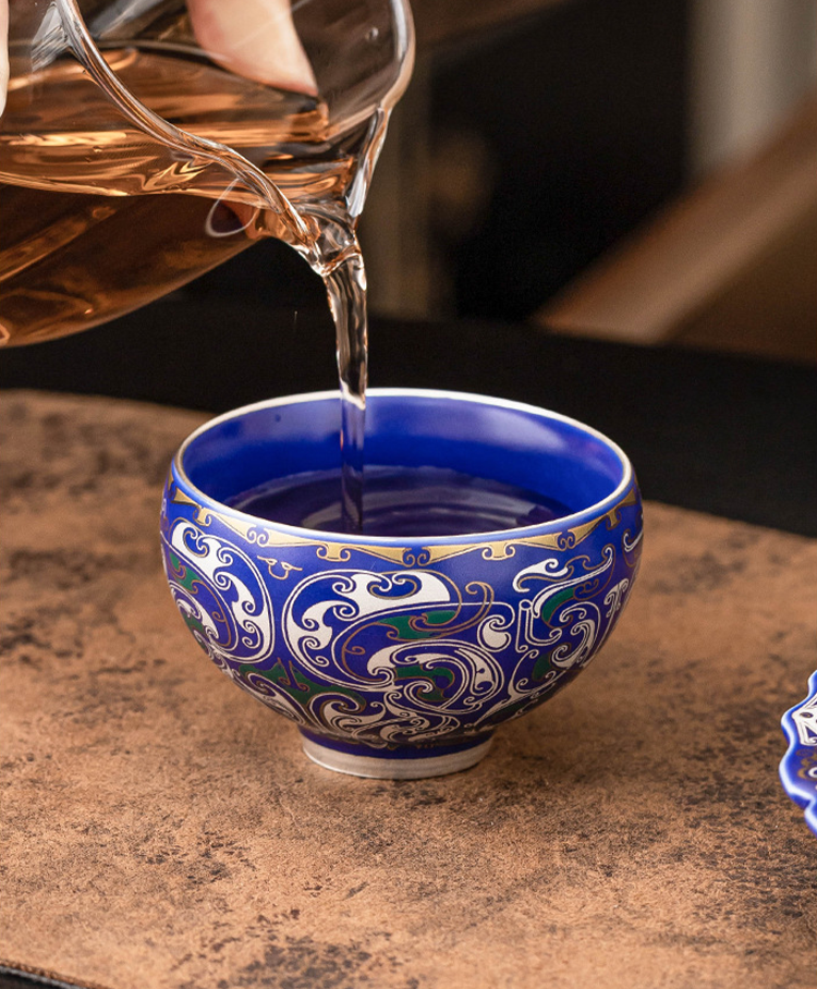GOSEUNG handcrafted porcelain cup — royal blue and silver tones