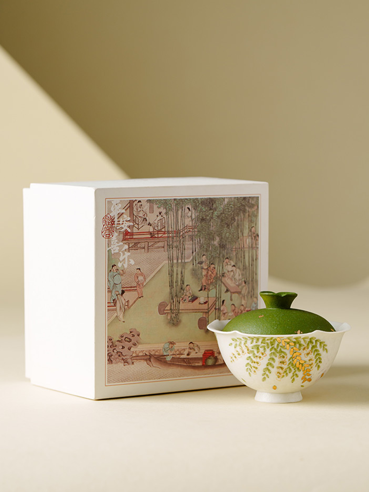 Green leaf ceramic tea cup with lid handmade