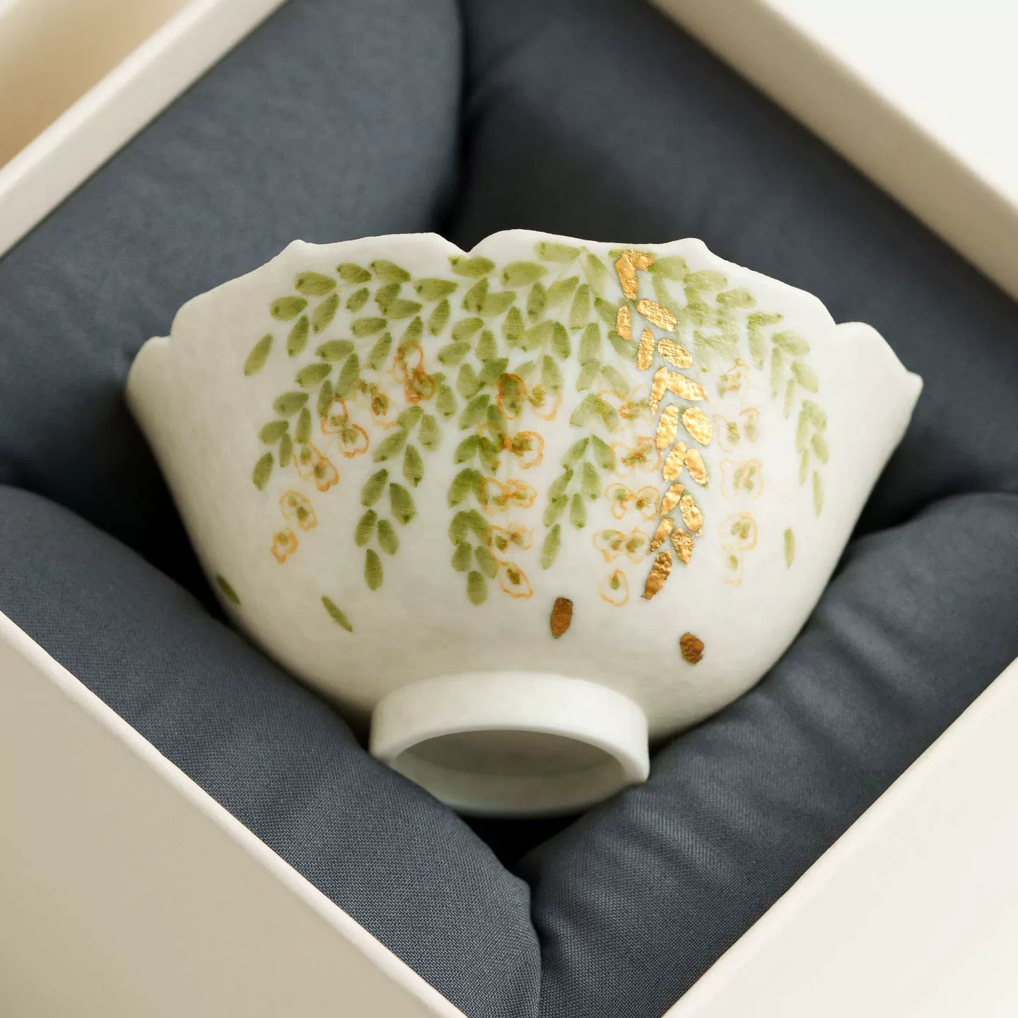 Handmade scalloped rim tea cup for tasting