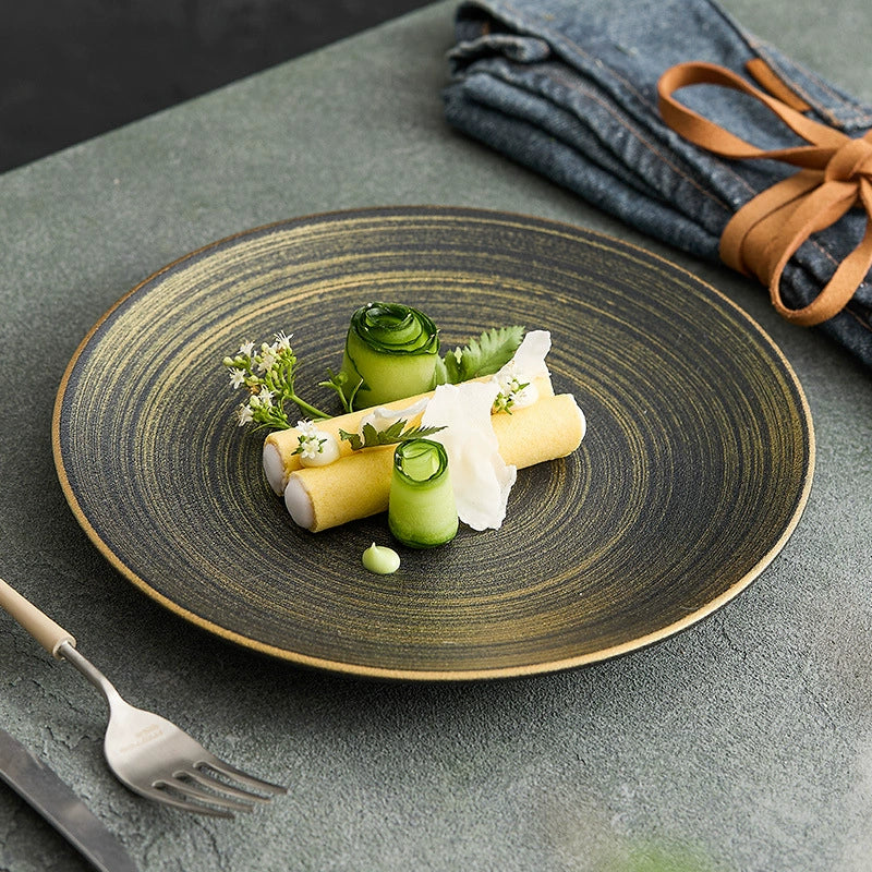 High-fired ceramic dinner plate 1300°C for fine dining