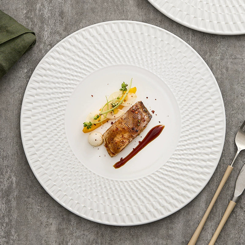 High-fired white porcelain tableware fired at 1280–1350°C