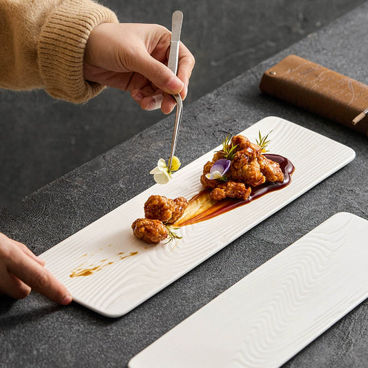 Long ceramic tray for sushi and roasted dishes

