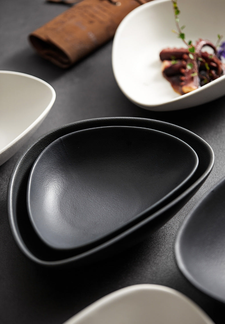 Luxury ceramic plate for stylish Western food plating