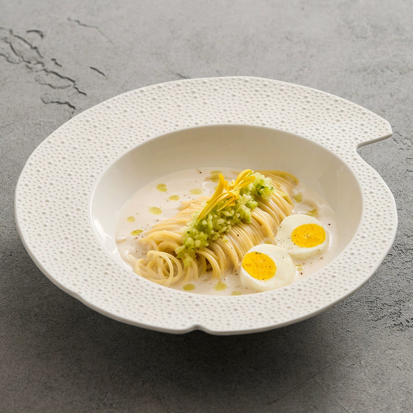 Minimalist 8-inch small irregular bowl with 225ml capacity for appetizers.