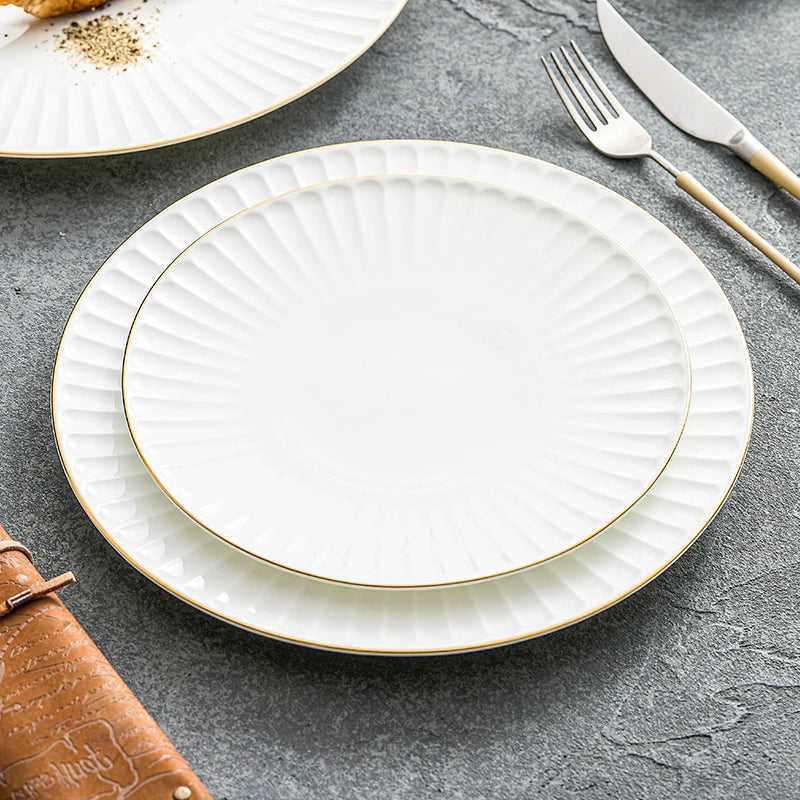 Minimalist luxury tableware for restaurants and hotels