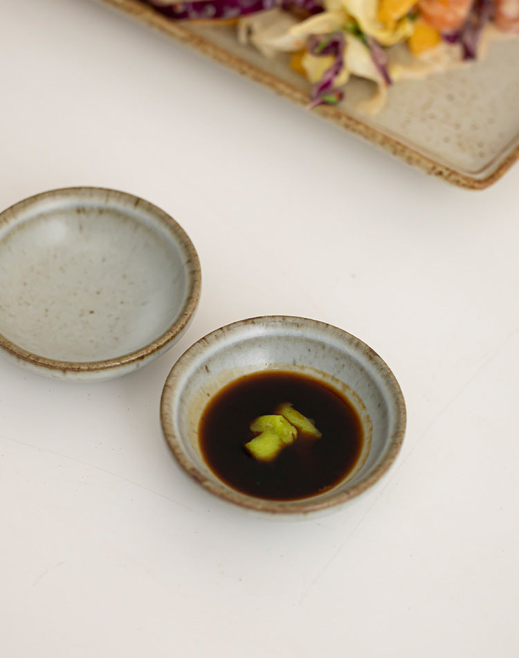 Modern Japanese-style dinnerware for couples with natural finish and packaging

