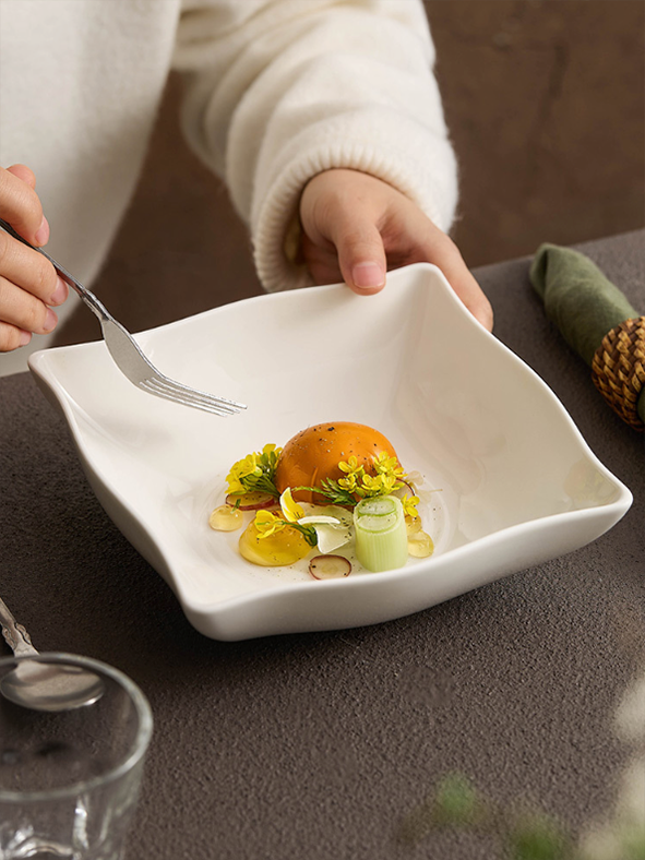 Modern plating on swirl textured plate