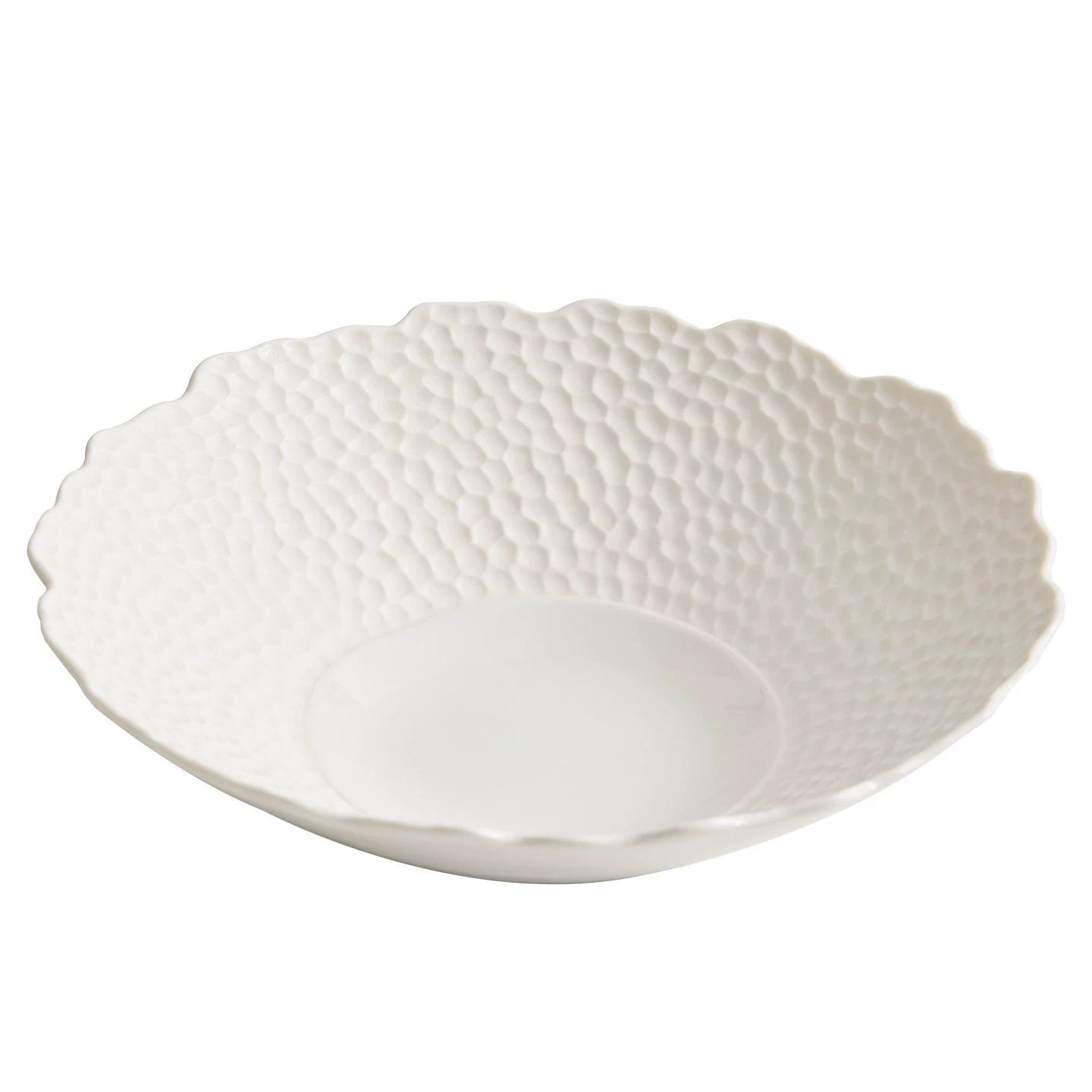 Oversized 11-inch scalloped serving bowl with 1500ml capacity.