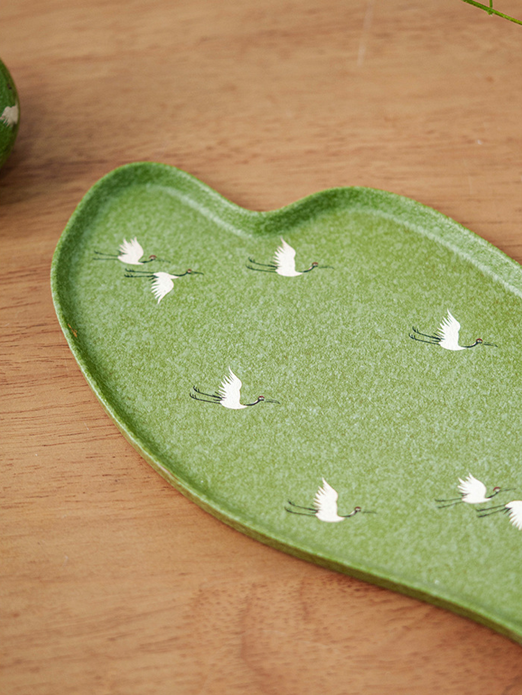 Porcelain tray for Gongfu tea set handcrafted with detail