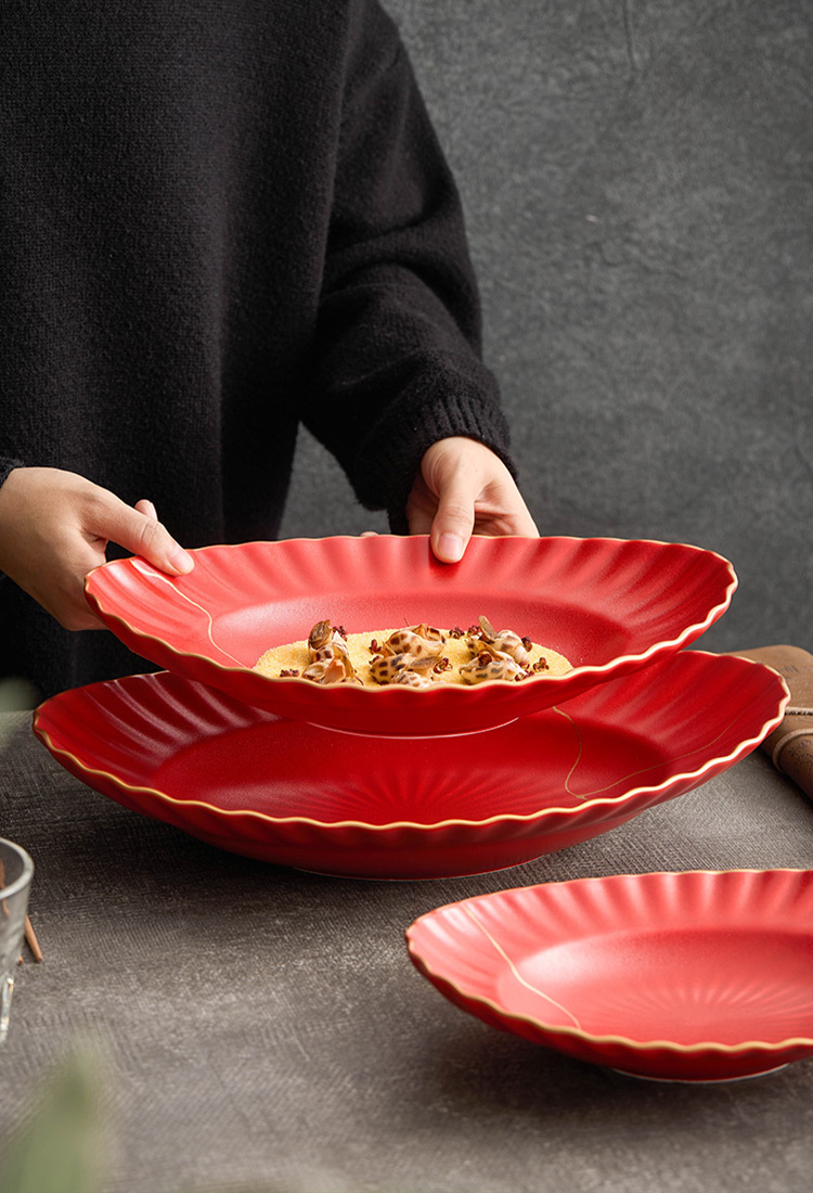 Ripple-edged red porcelain appetizer plate