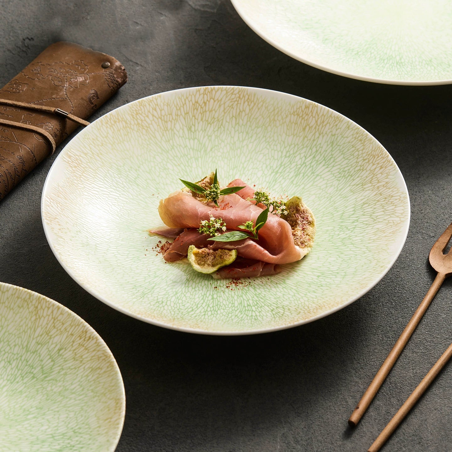 Ripple-texture shallow ceramic bowl for fine dining plating
