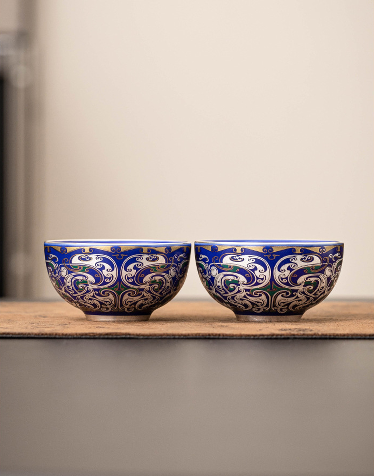 Royal blue porcelain tea cup from GOSEUNG Imperial Blue Collection