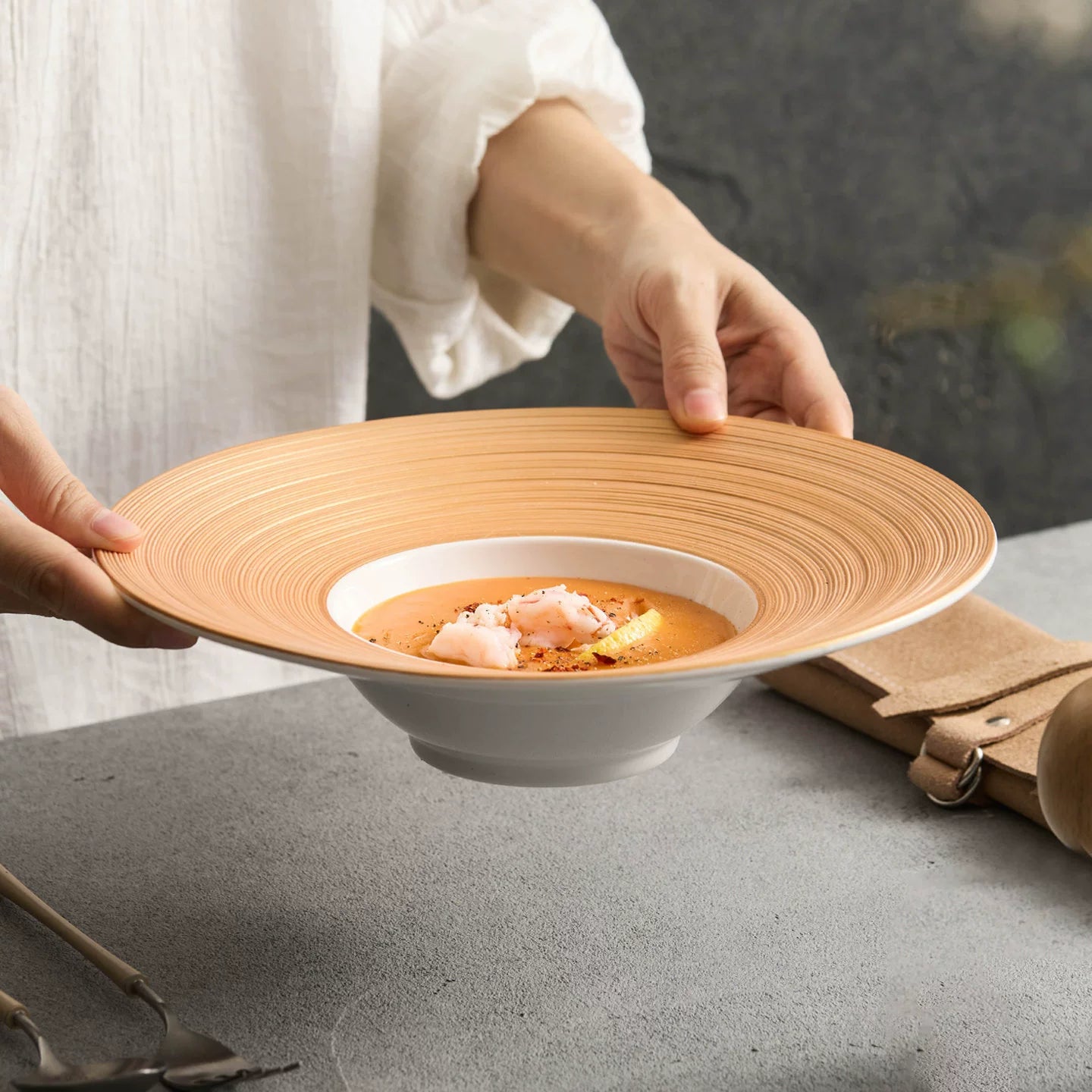 Sculptural Straw Hat Tableware