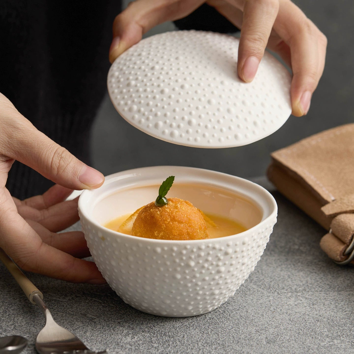 Sea urchin texture white ceramic bowl