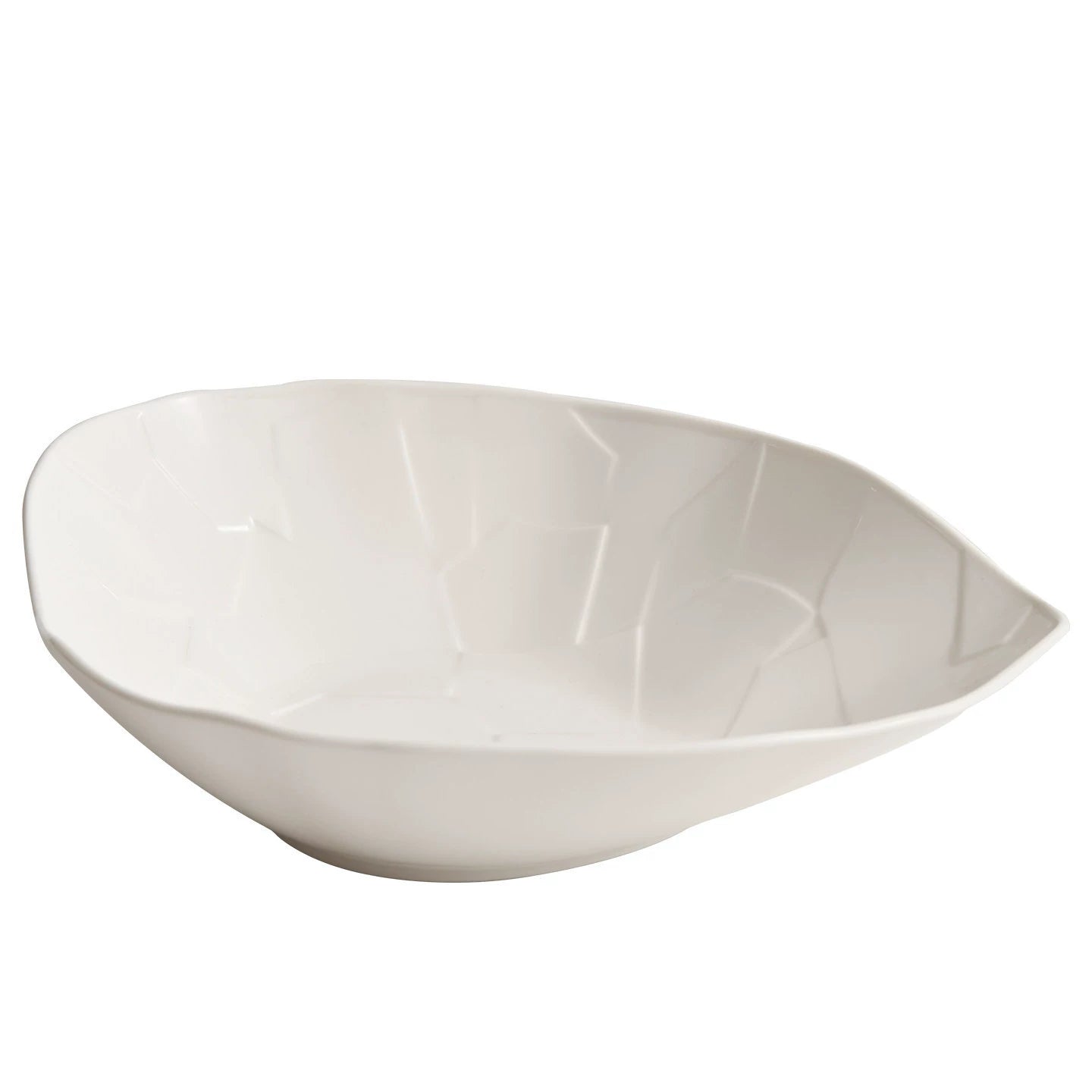 Side view showing the fluid, sculptural silhouette of the GOSEUNG irregular bowl.
