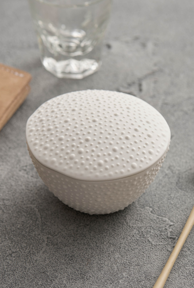 Small ceramic bowl for custard and dessert