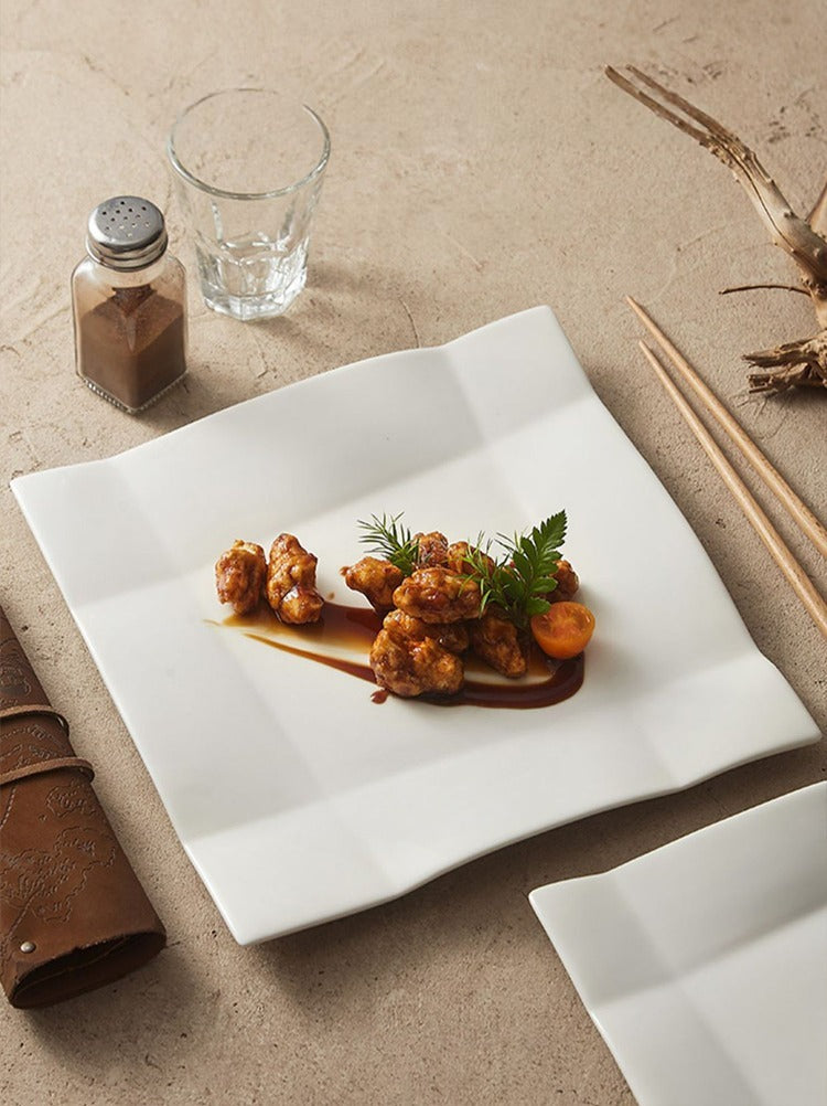 Square plating plate with elevated folded surface design