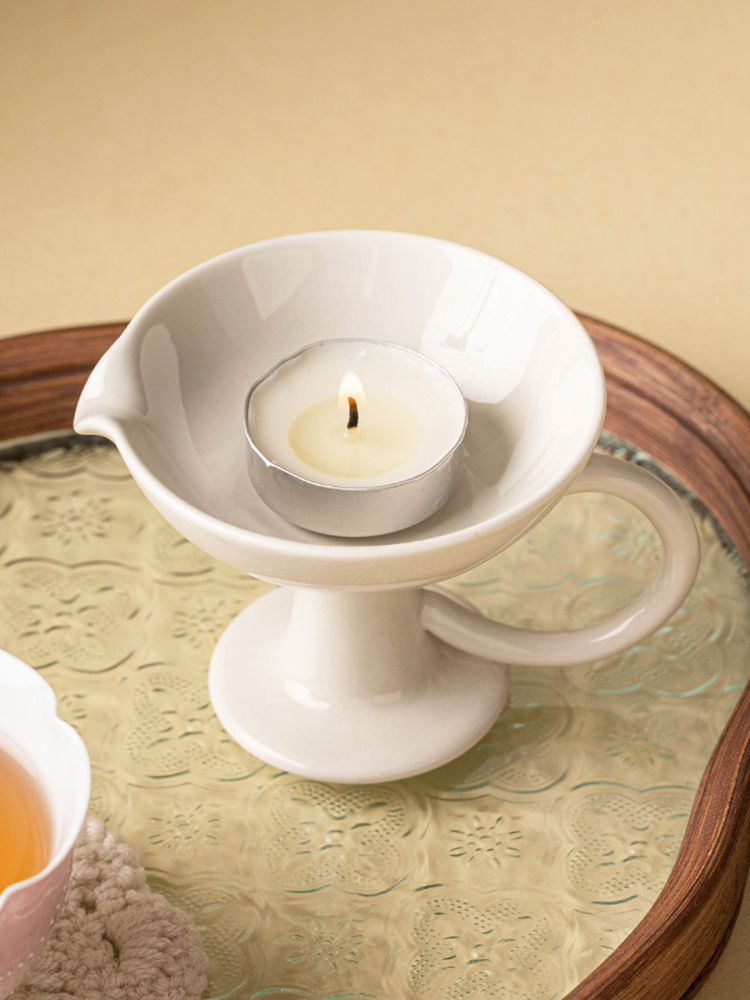 Stylish ceramic candle holder for bedroom bedside table