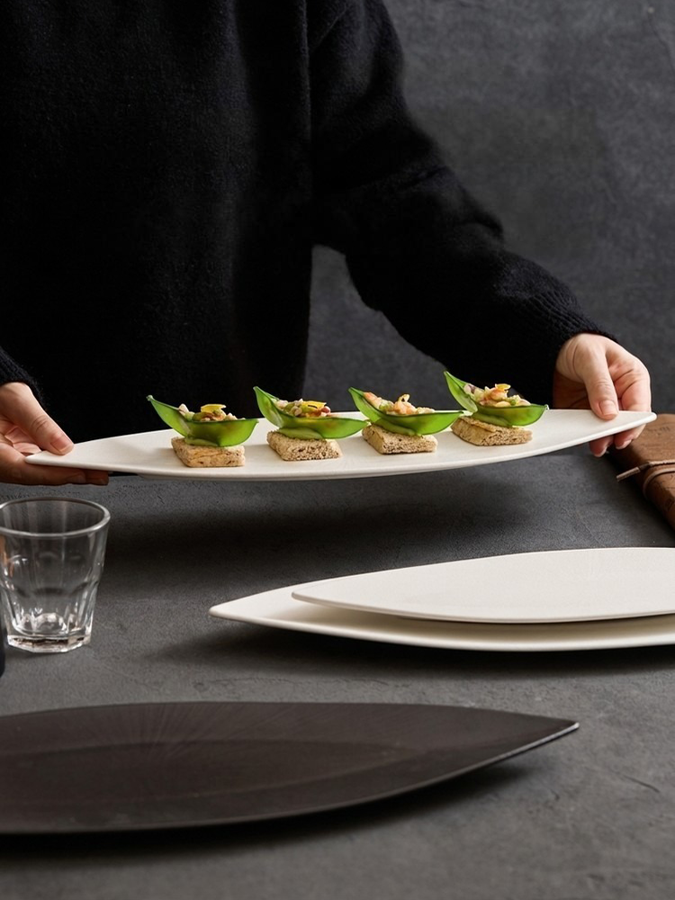 contemporary boat shape ceramic tray for Japanese and modern cuisine