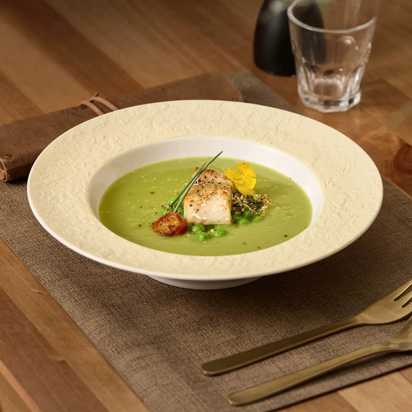 goseung phantom sand deep pasta plate side view with gourmet green soup